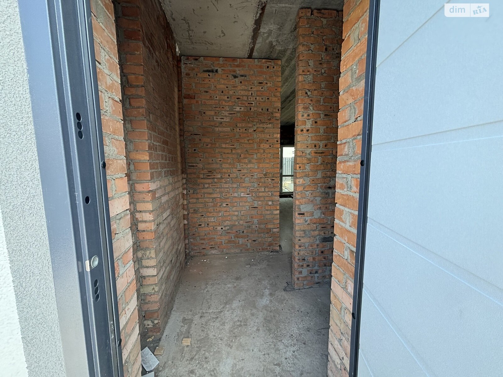 Обʼєкт нерухомості: 2 КІМ. ТАУНХАУС, ПЛОЩА - 73 м², ЦІНА - 55 000 $
 — HUBTRUST, Вінниця