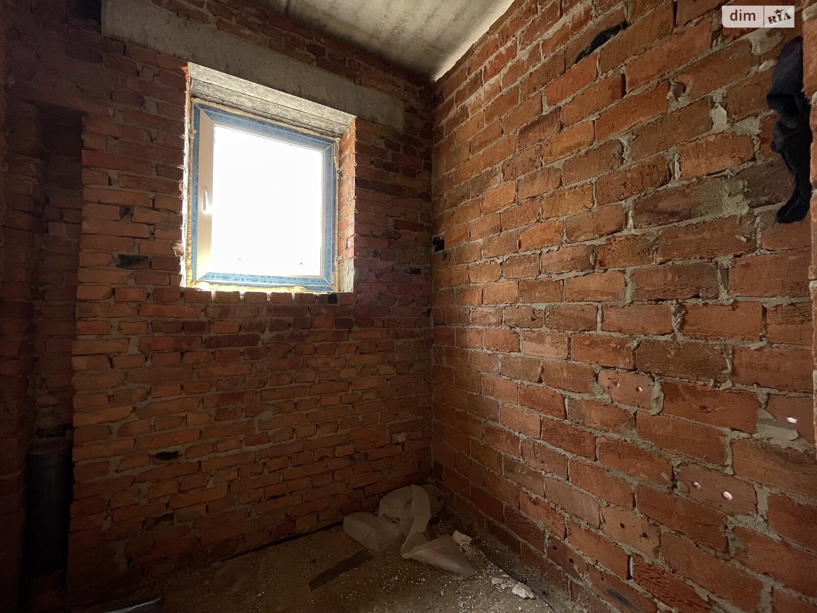 Обʼєкт нерухомості: 2 КІМ. ТАУНХАУС, ПЛОЩА - 90 м², ЦІНА - 60 999 $
, вул. Шевченка — HUBTRUST, Вінниця