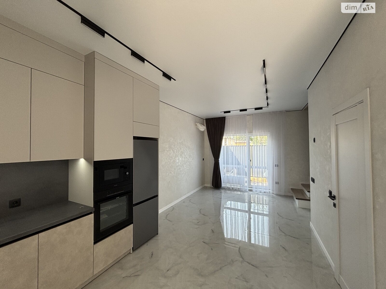 Обʼєкт нерухомості: 2 КІМ. ТАУНХАУС, ПЛОЩА - 73 м², ЦІНА - 88 000 $
, вул. Лесі Українки — HUBTRUST, Вінниця