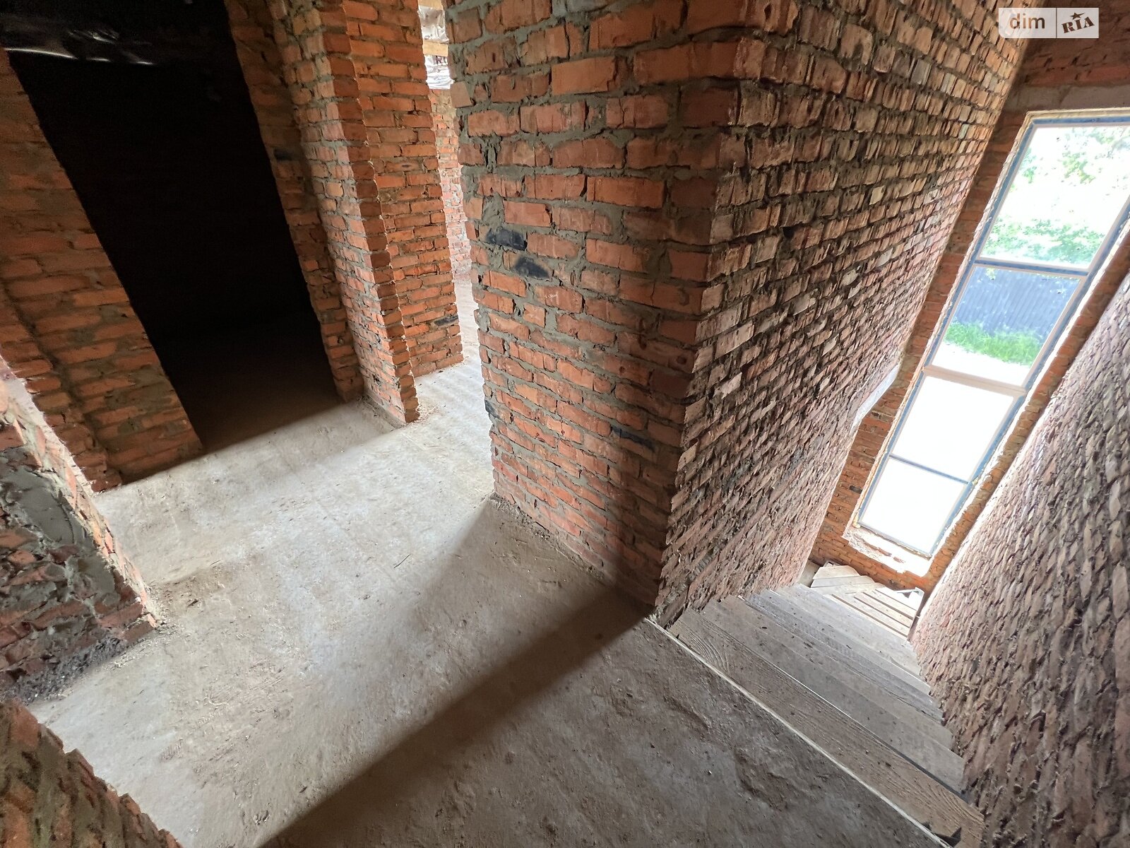 Обʼєкт нерухомості: 3 КІМ. ТАУНХАУС, ПЛОЩА - 90 м², ЦІНА - 60 990 $
 — HUBTRUST, Вінниця