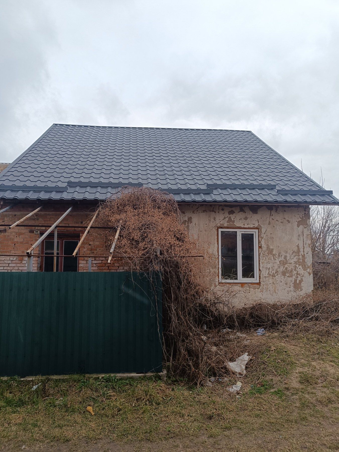 3 КІМ. БУДИНОК, ПЛОЩА - 75 м², ЦІНА - 15 000 $
