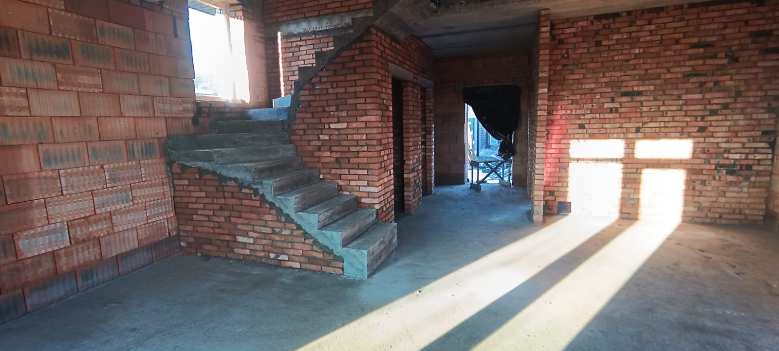 Обʼєкт нерухомості: 4 КІМ. БУДИНОК, ПЛОЩА - 120 м², ЦІНА - 75 000 $
 — HUBTRUST, Вінниця