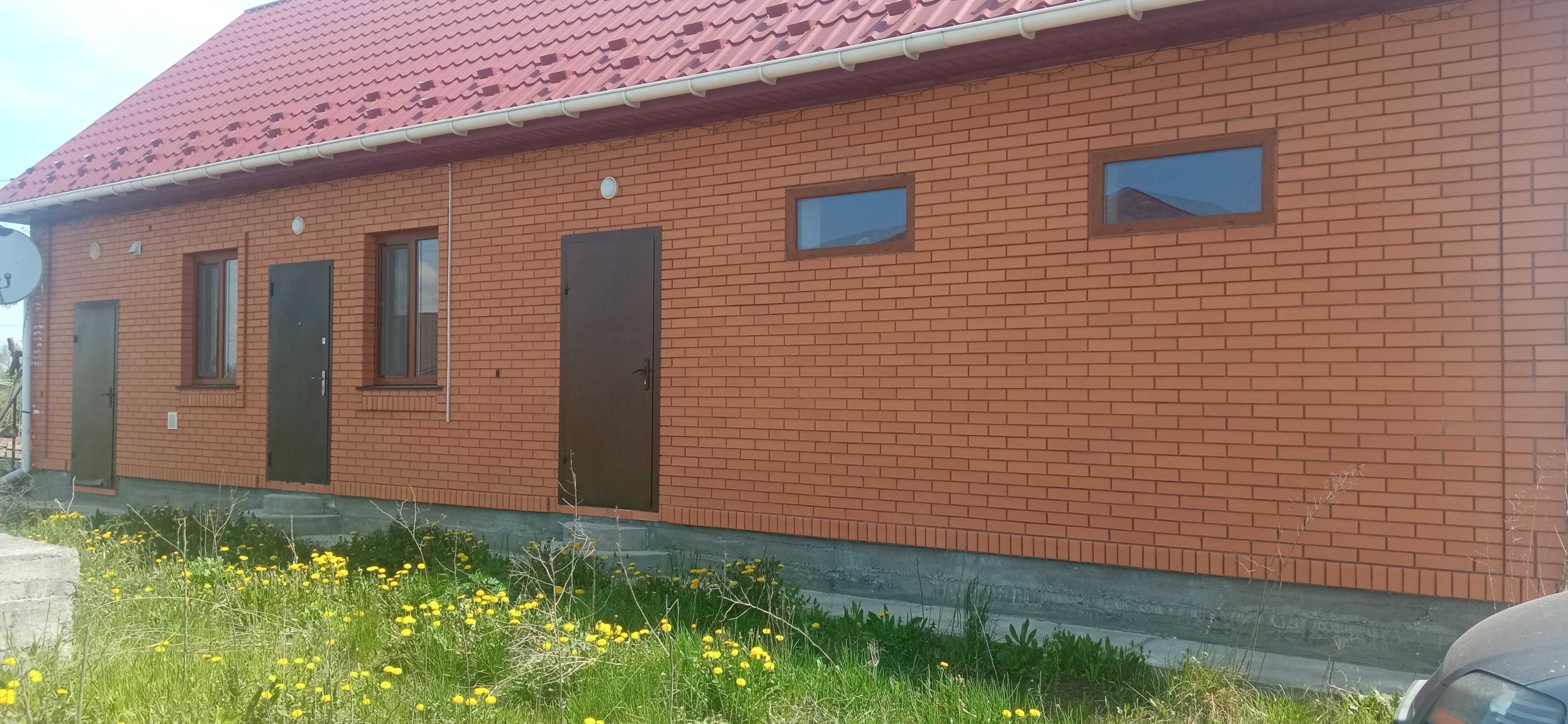 1 КІМ. БУДИНОК, ПЛОЩА - 90 м², ЦІНА - 36 500 $
