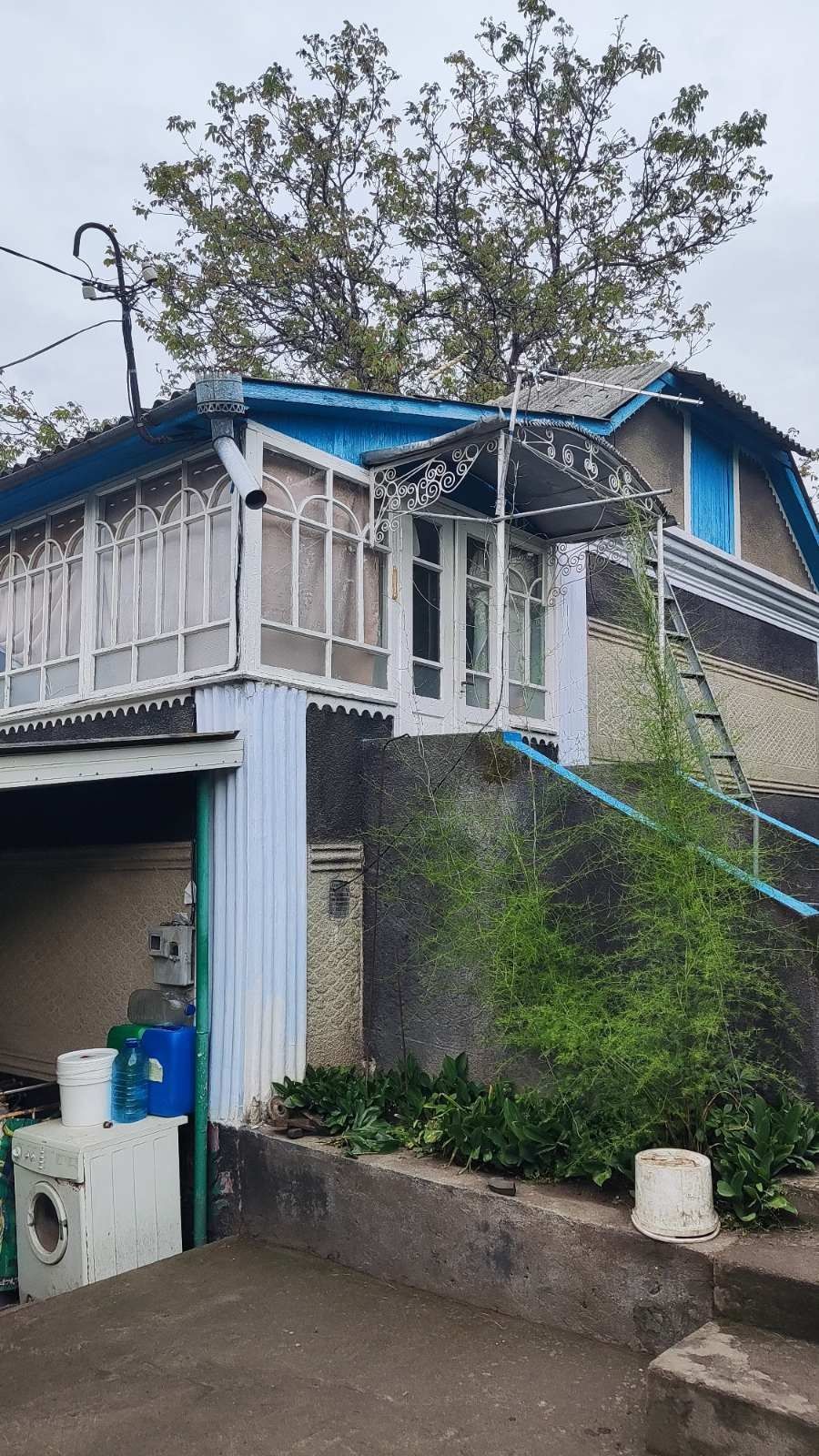 3 КІМ. БУДИНОК, ПЛОЩА - 80 м², ЦІНА - 30 000 $
