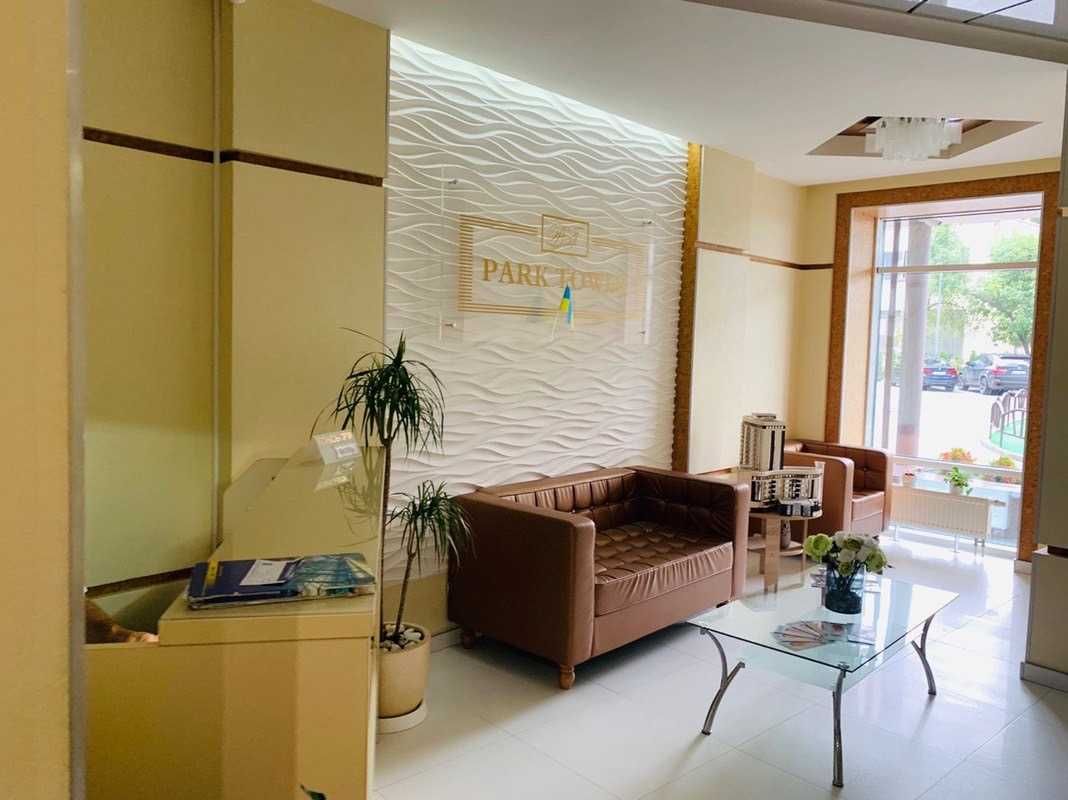 ПЛОЩА - 72 м², ЦІНА - 1 132 $
, Ленінський
