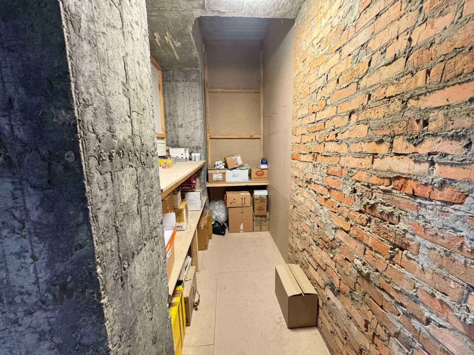 Обʼєкт нерухомості: ПЛОЩА - 360.4 м², ЦІНА - 1 041 $
, Замостянський — HUBTRUST, Вінниця