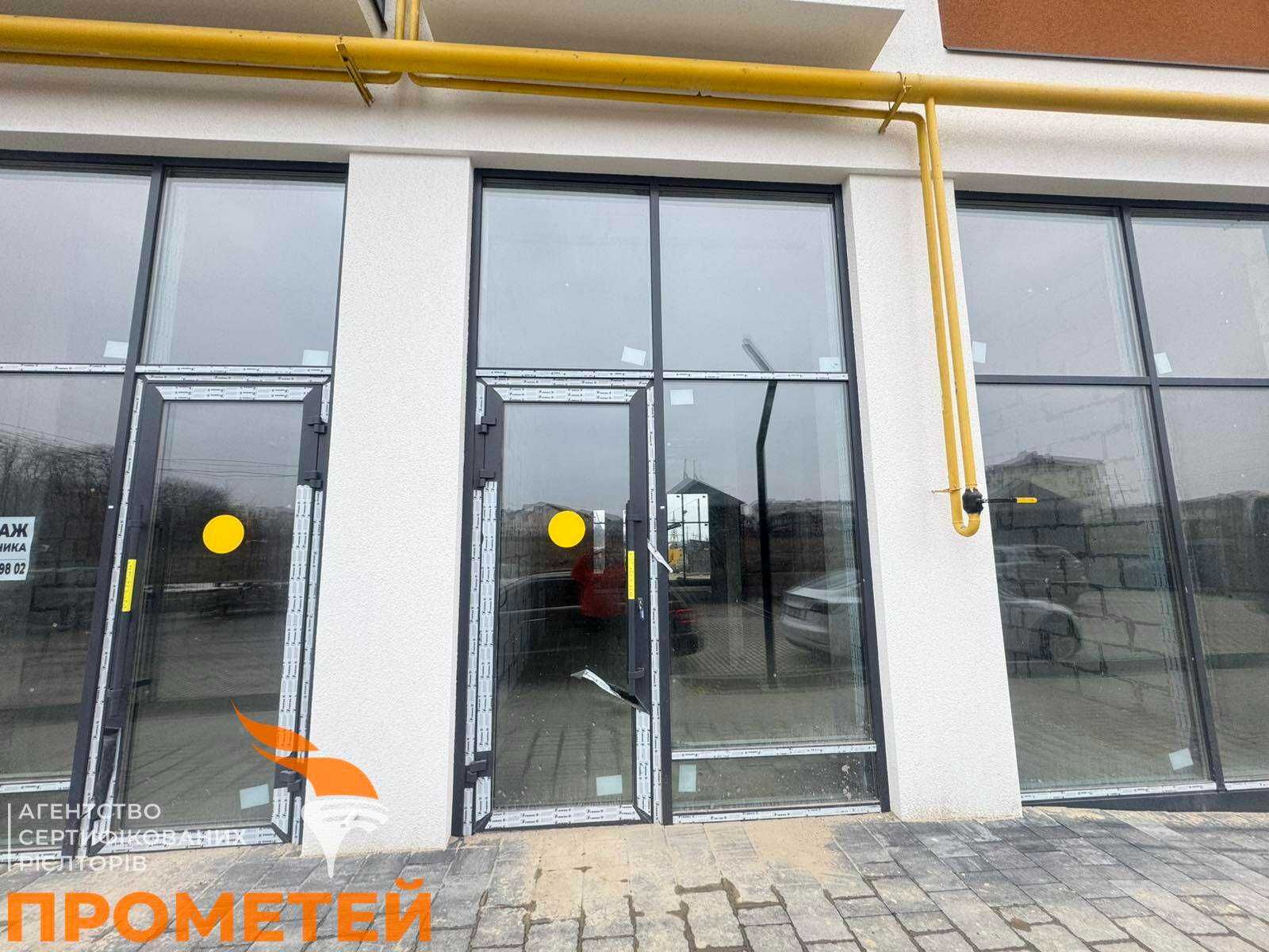 ПЛОЩА - 171.5 м², ЦІНА - 2 601 $
, Ленінський