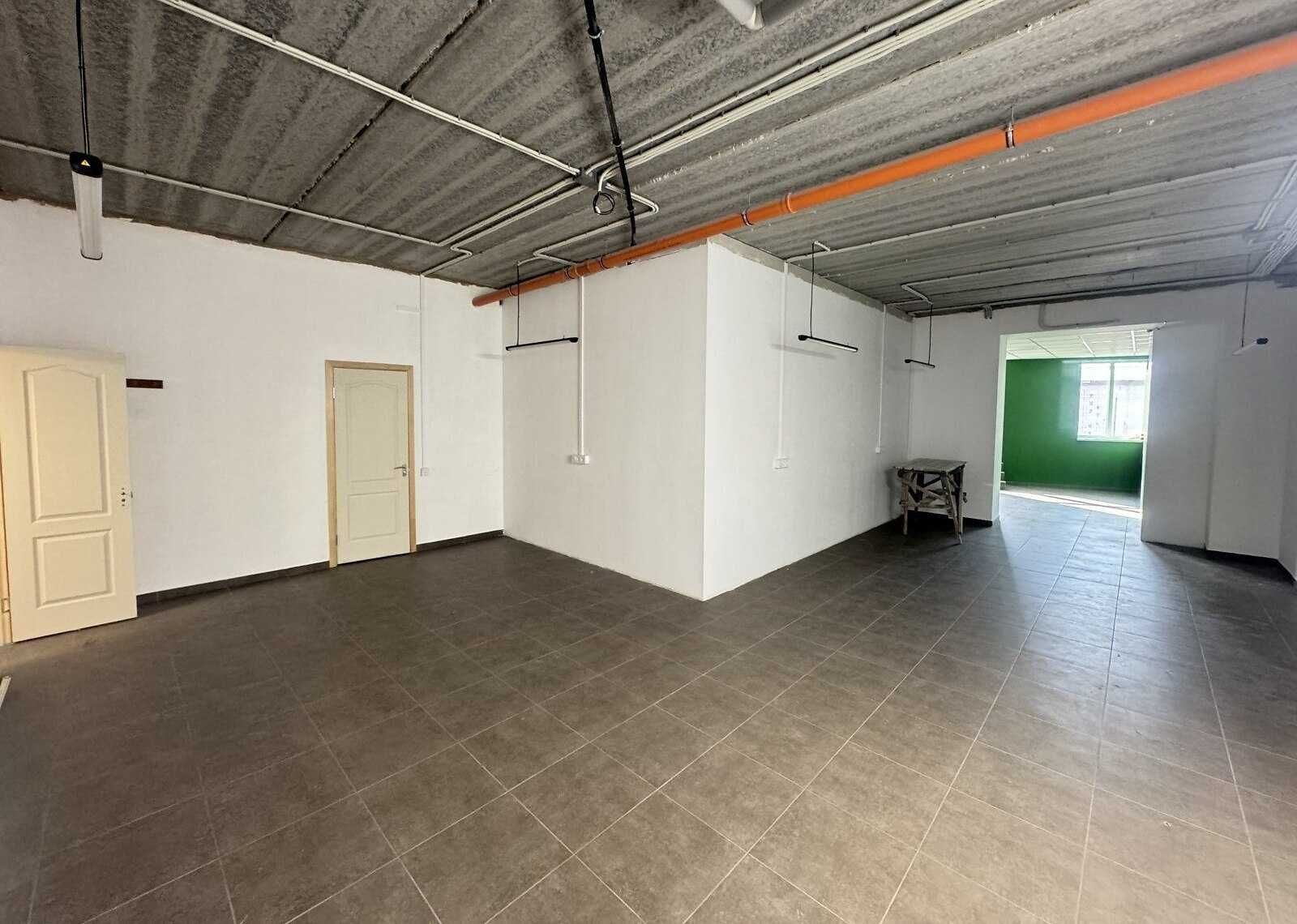 ПЛОЩА - 105 м², ЦІНА - 963 $
, Замостянський