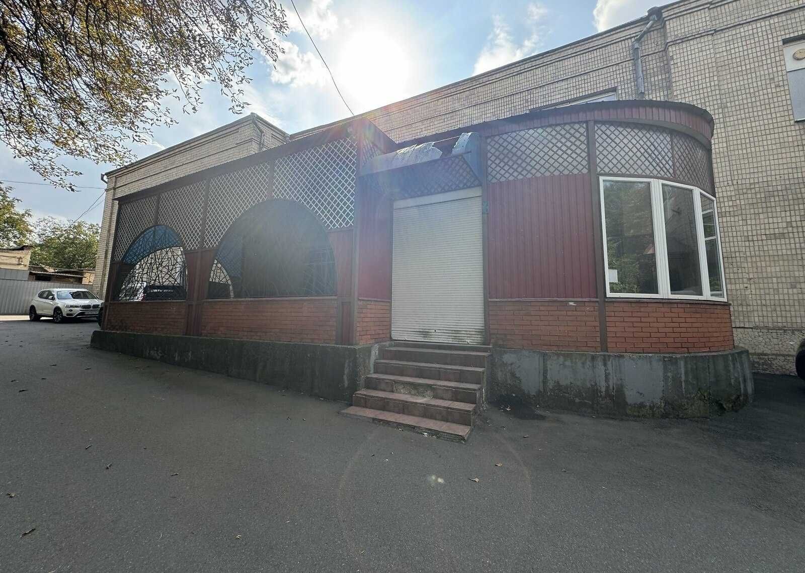 ПЛОЩА - 118 м², ЦІНА - 568 $
, Староміський