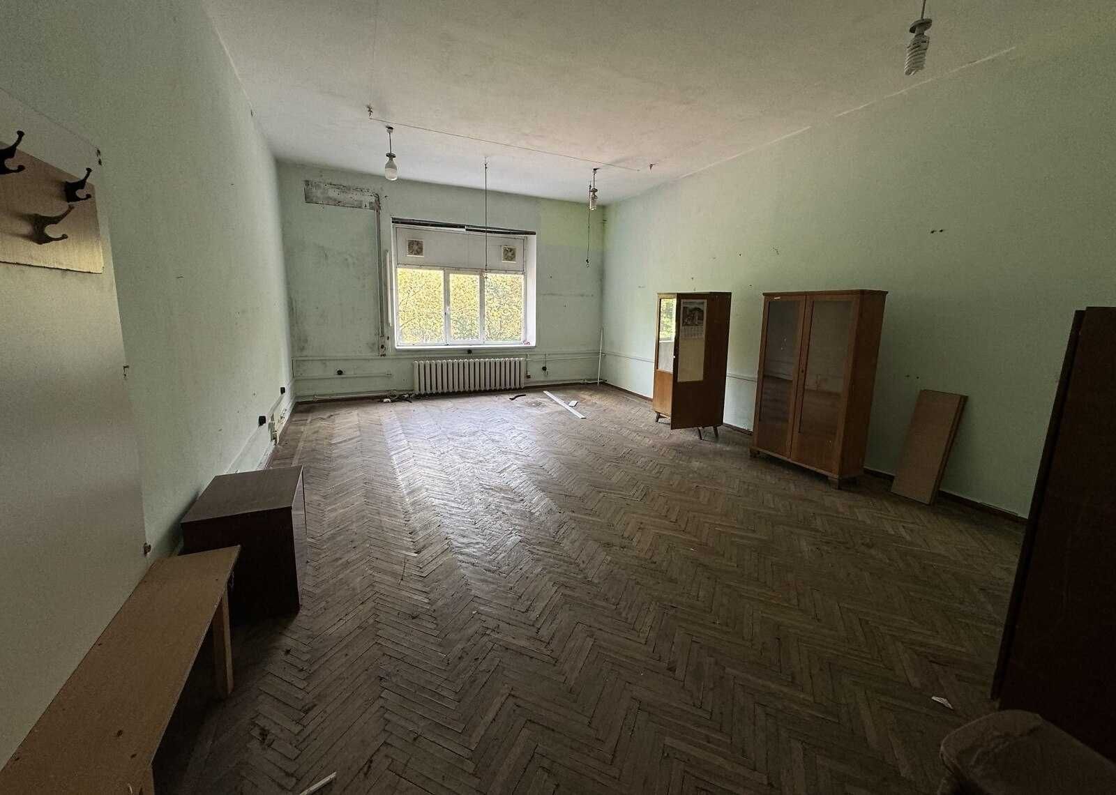 ПЛОЩА - 44 м², ЦІНА - 211 $
, Староміський