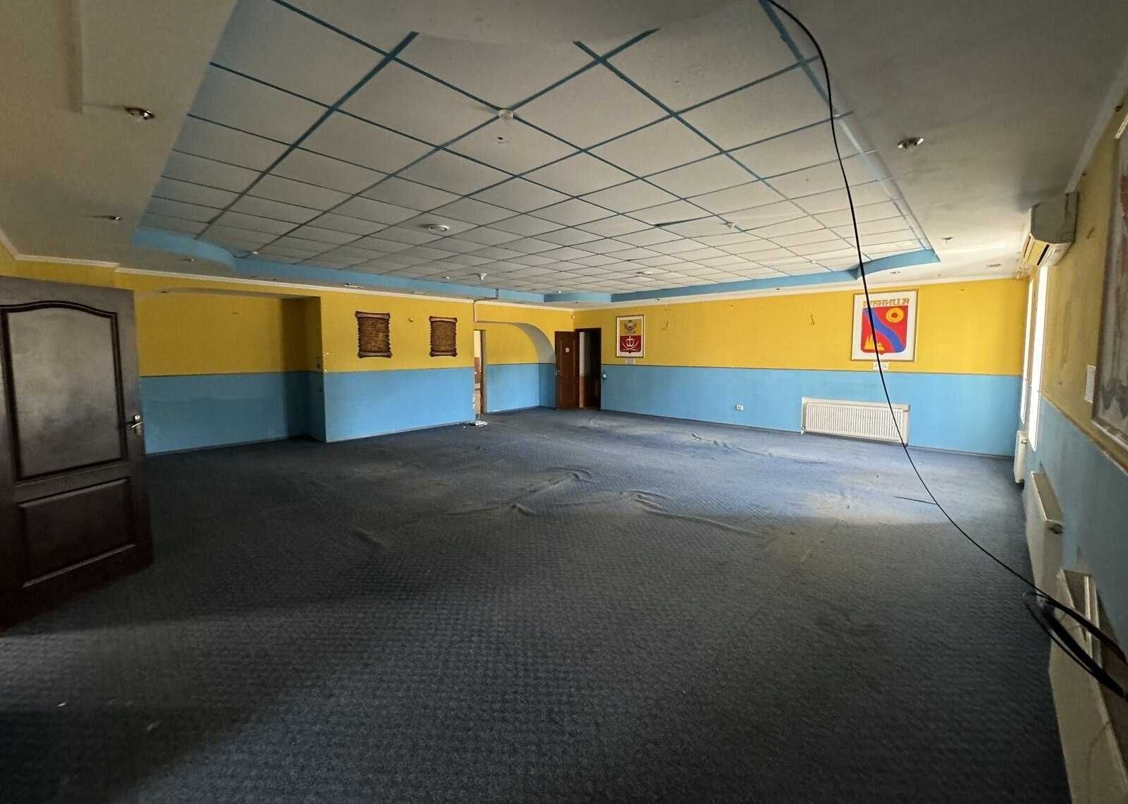 ПЛОЩА - 400 м², ЦІНА - 2 408 $
, Замостянський