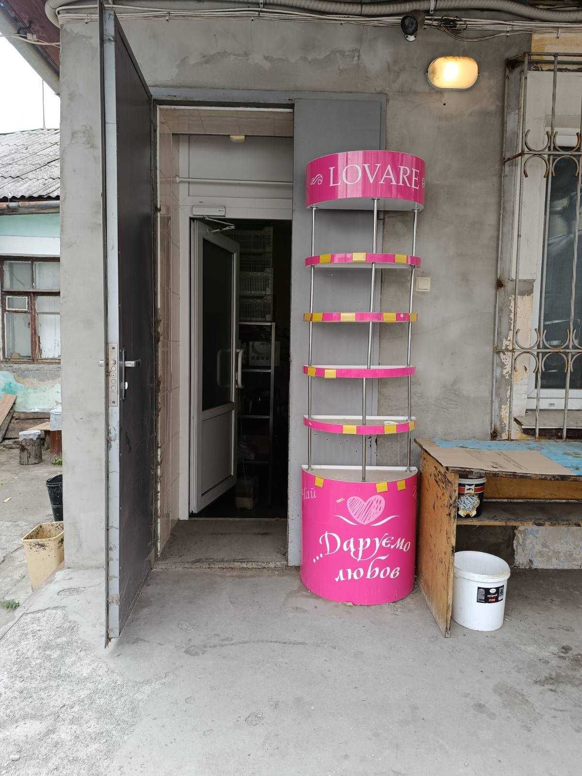 ПЛОЩА - 58 м², ЦІНА - 963 $
