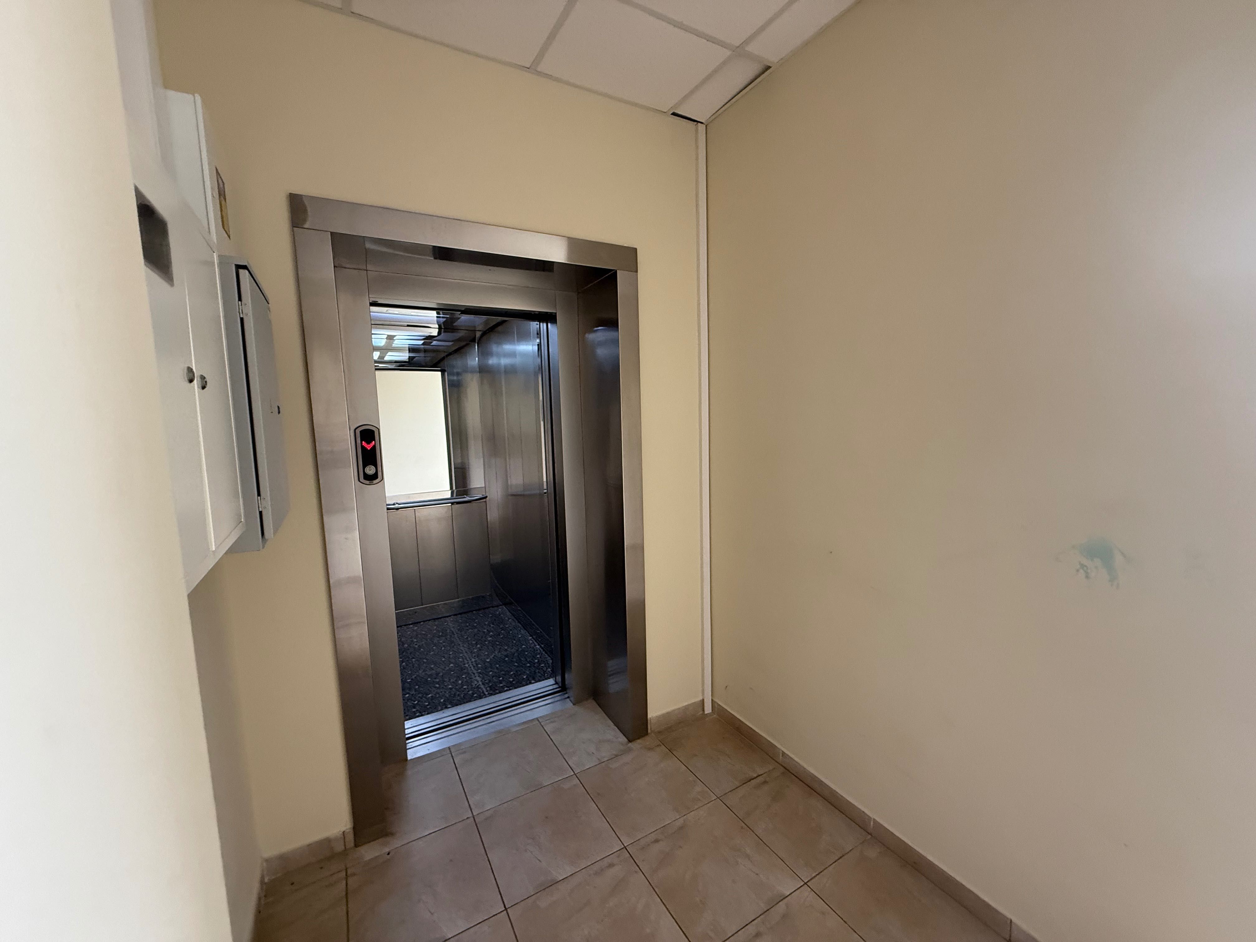 Обʼєкт нерухомості: ПЛОЩА - 42 м², ЦІНА - 404 $
, Ленінський — HUBTRUST, Вінниця