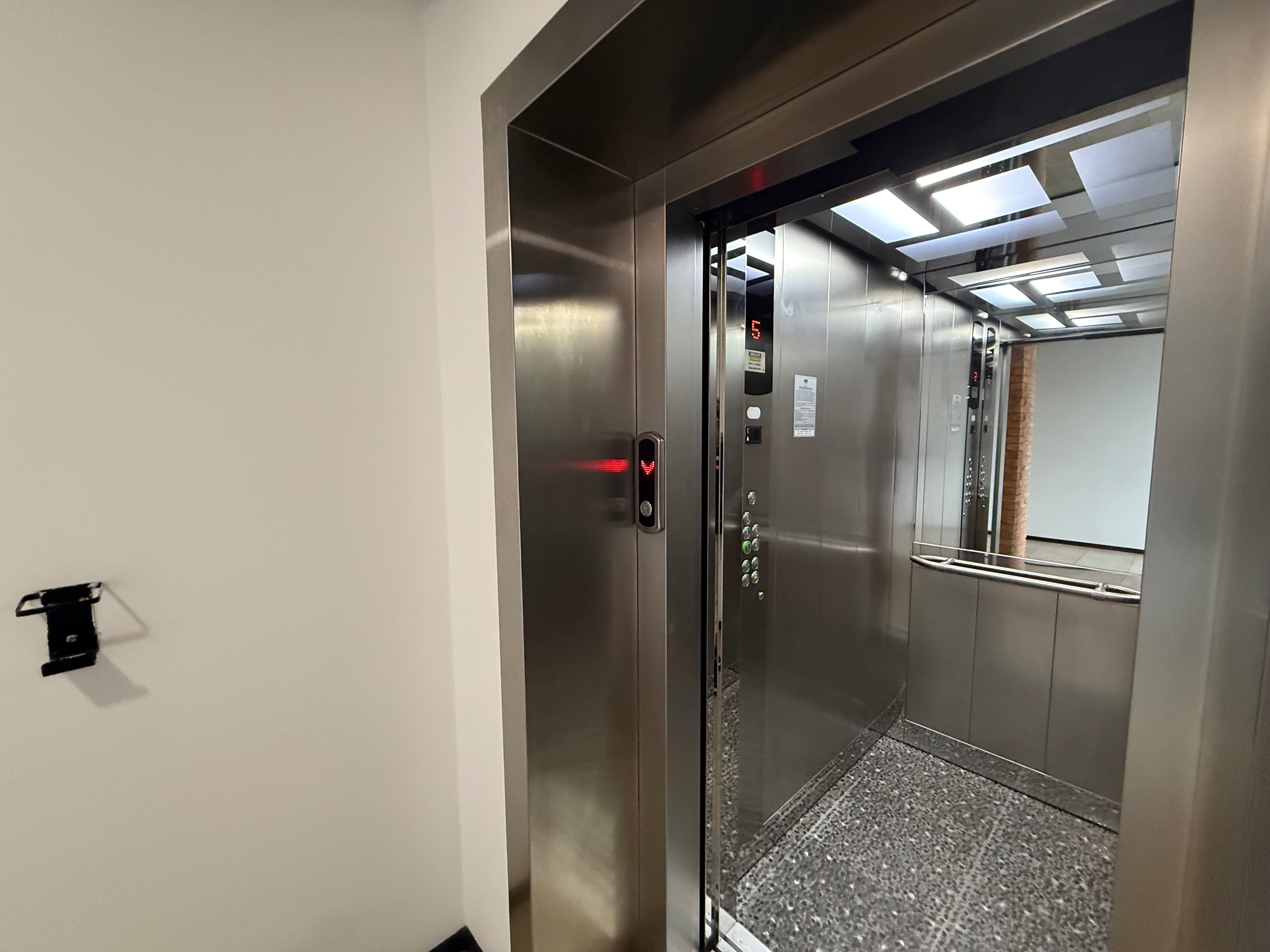 Обʼєкт нерухомості: ПЛОЩА - 42 м², ЦІНА - 404 $
, Ленінський — HUBTRUST, Вінниця
