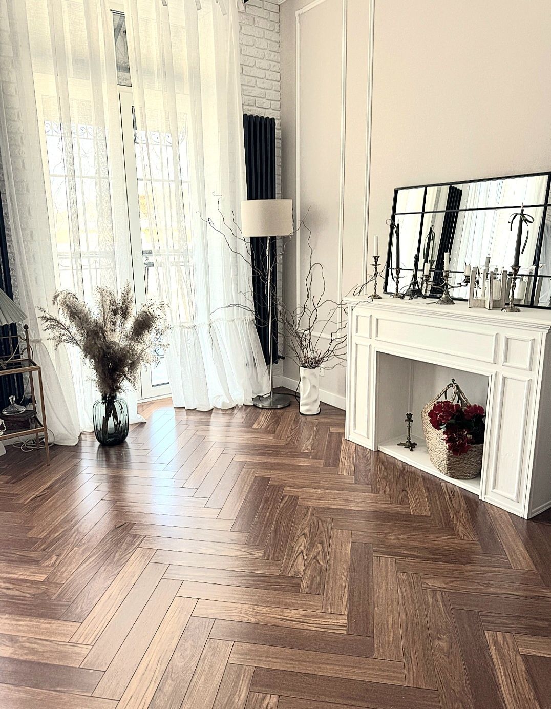 ПЛОЩА - 35 м², ЦІНА - 650 $
, Ленінський