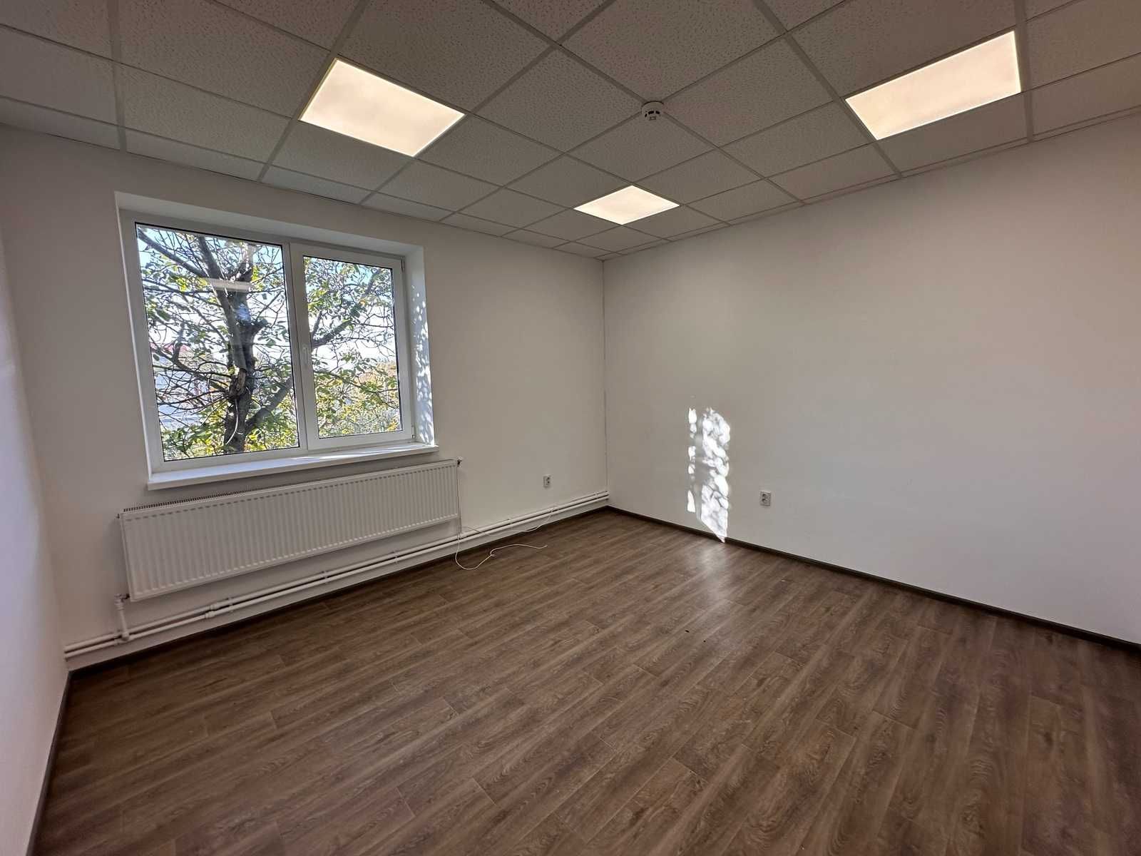 Обʼєкт нерухомості: ПЛОЩА - 246 м², ЦІНА - 891 $
, Ленінський — HUBTRUST, Вінниця