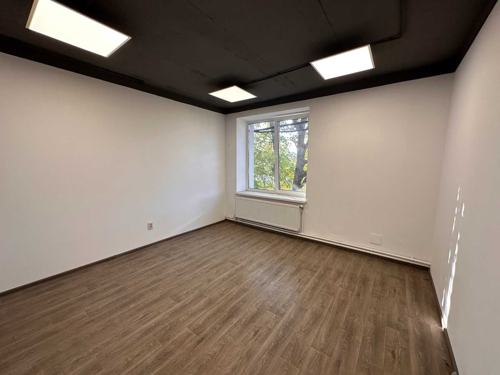 Обʼєкт нерухомості: ПЛОЩА - 229.6 м², ЦІНА - 1 106 $
, Ленінський — HUBTRUST, Вінниця
