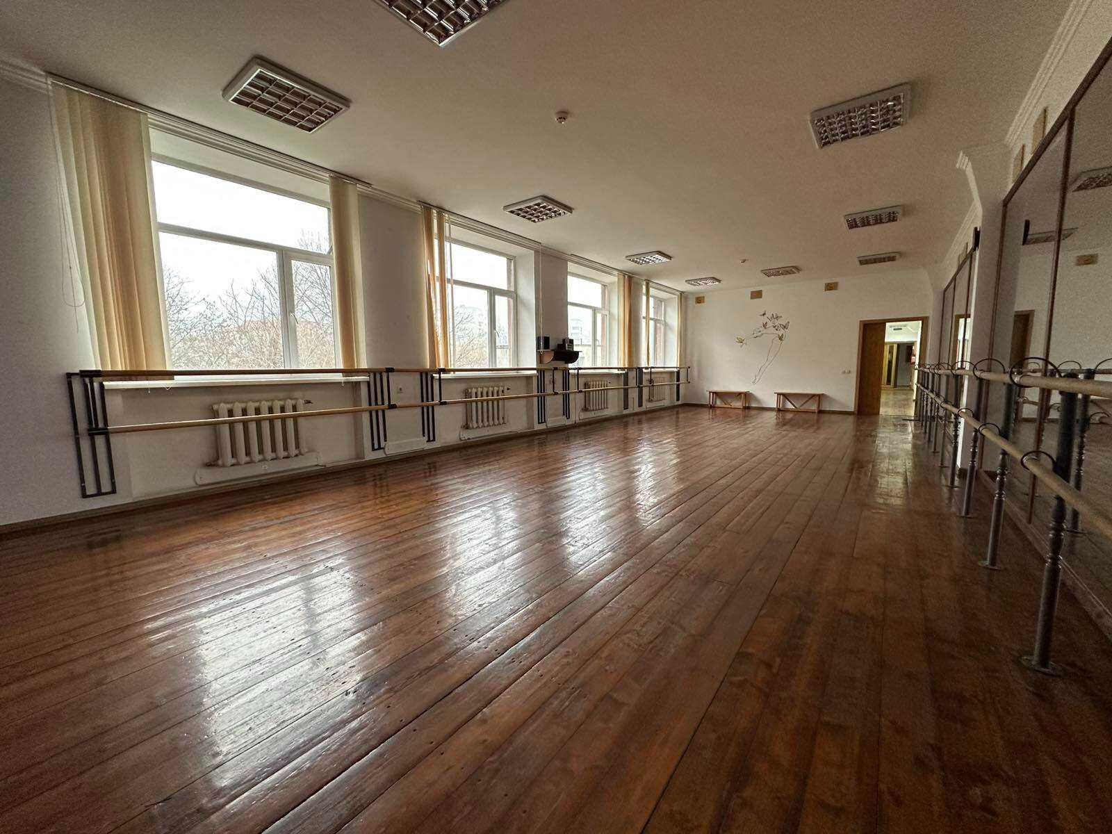 Обʼєкт нерухомості: ПЛОЩА - 200 м², ЦІНА - 1 204 $
, Замостянський — HUBTRUST, Вінниця