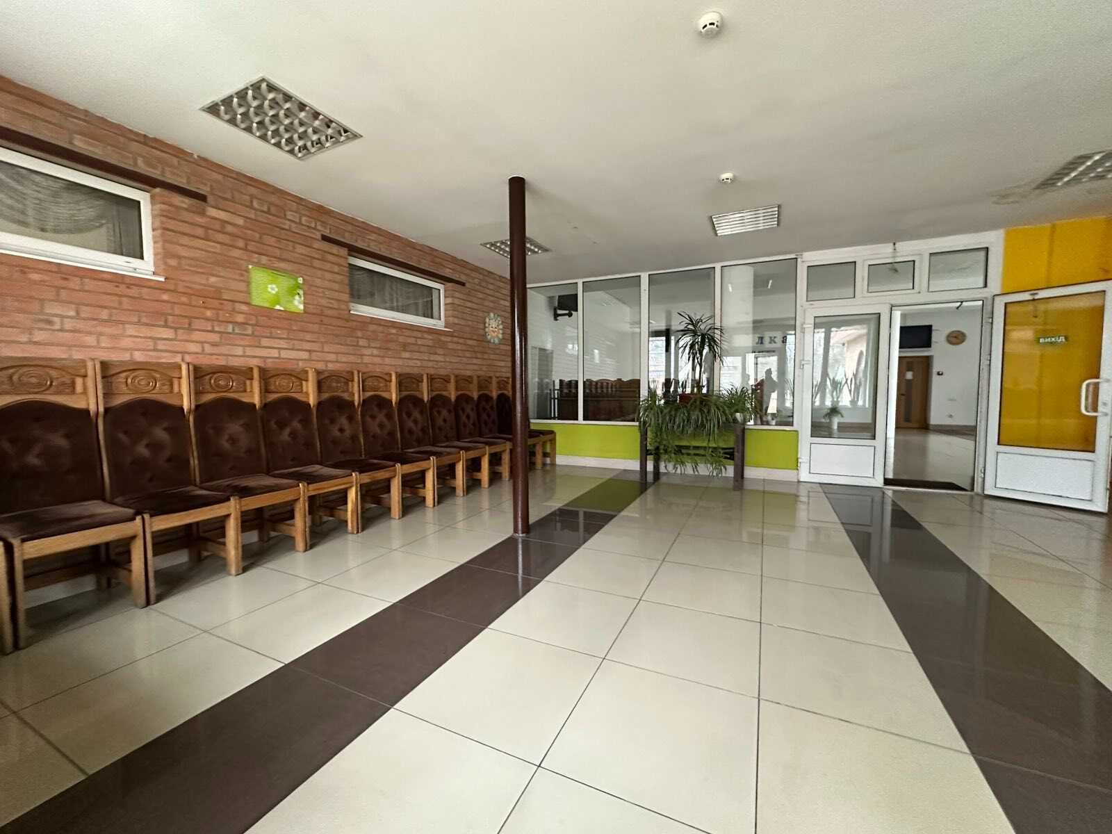 Обʼєкт нерухомості: ПЛОЩА - 200 м², ЦІНА - 1 204 $
, Замостянський — HUBTRUST, Вінниця