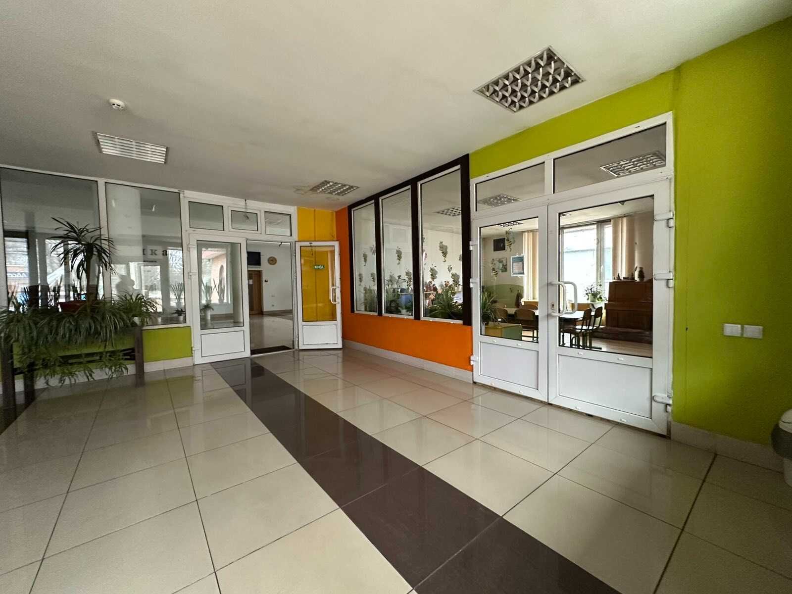 Обʼєкт нерухомості: ПЛОЩА - 200 м², ЦІНА - 1 204 $
, Замостянський — HUBTRUST, Вінниця
