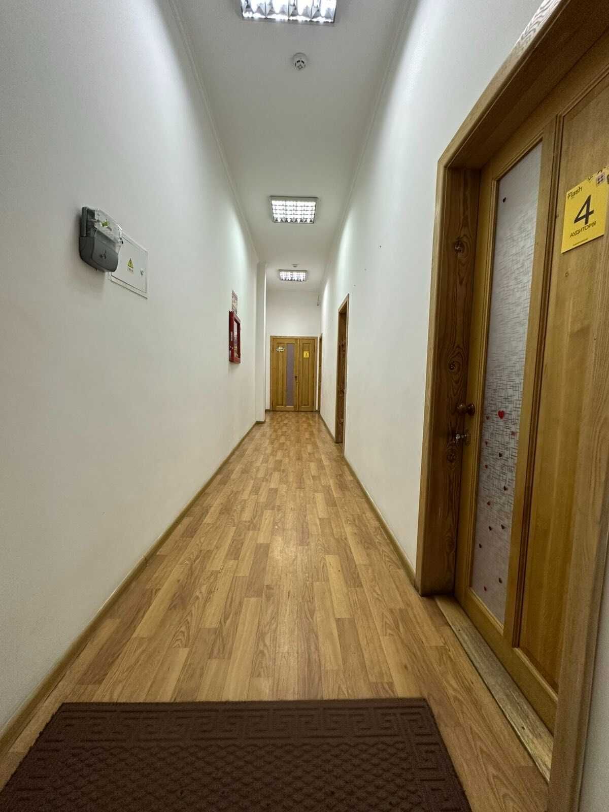 Обʼєкт нерухомості: ПЛОЩА - 200 м², ЦІНА - 1 204 $
, Замостянський — HUBTRUST, Вінниця