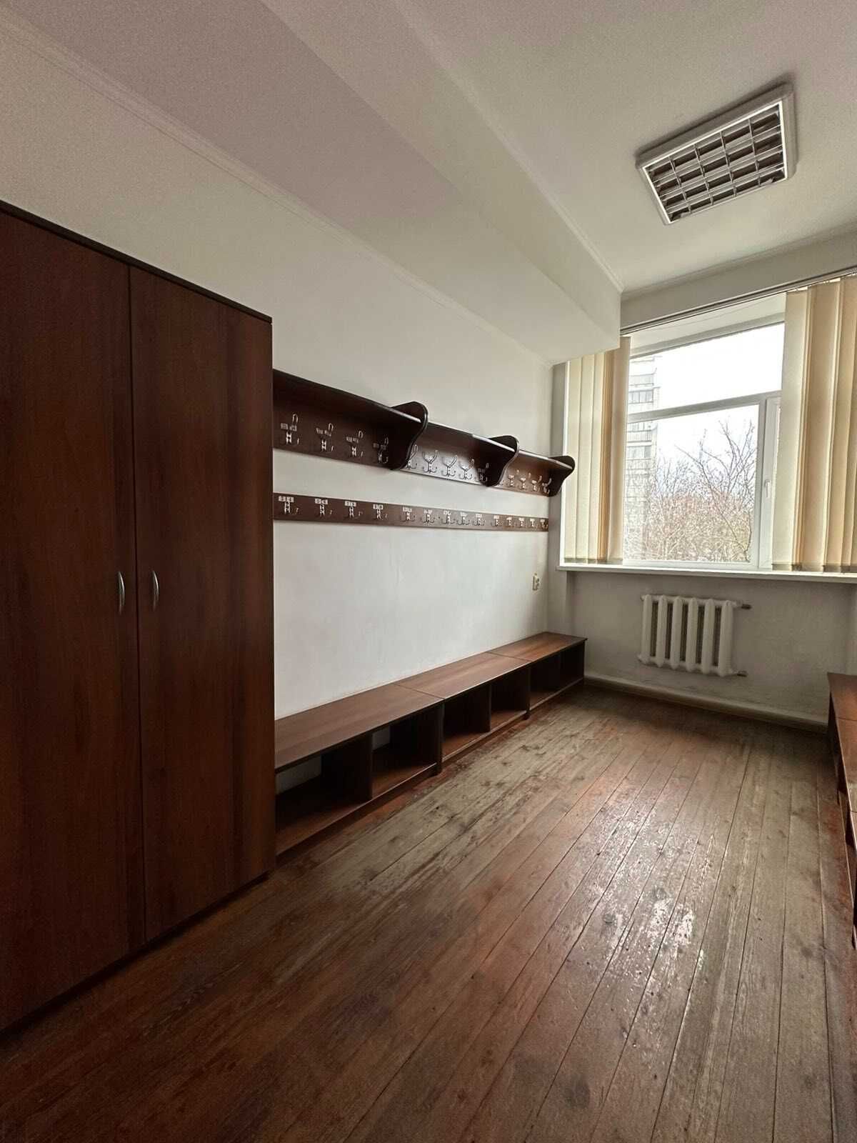 Обʼєкт нерухомості: ПЛОЩА - 200 м², ЦІНА - 1 204 $
, Замостянський — HUBTRUST, Вінниця