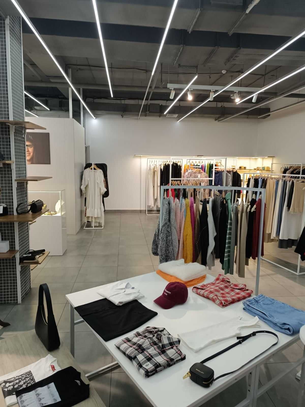 Обʼєкт нерухомості: ПЛОЩА - 188 м², ЦІНА - 1 630 $
, Ленінський — HUBTRUST, Вінниця