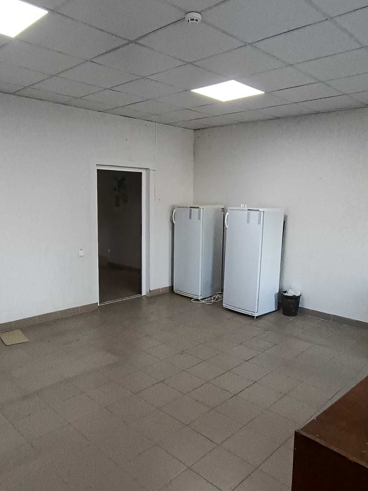 ПЛОЩА - 90.71 м², ЦІНА - 325 $
, Замостянський