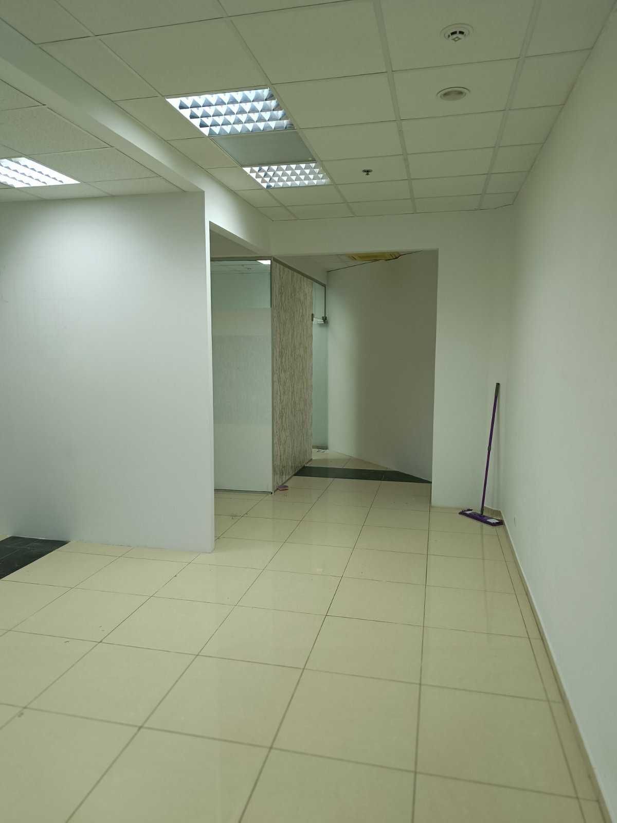 ПЛОЩА - 66 м², ЦІНА - 397 $
, Ленінський