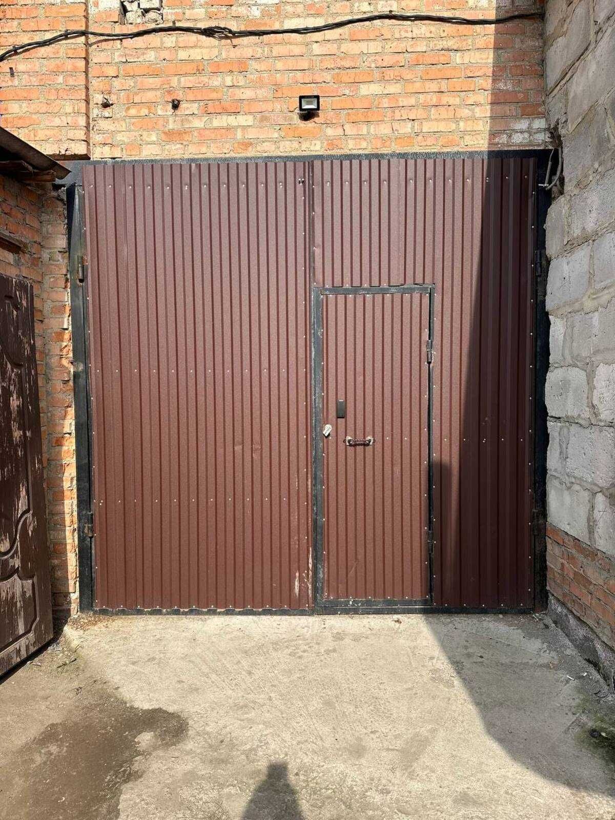 ПЛОЩА - 120 м², ЦІНА - 409 $
, Староміський