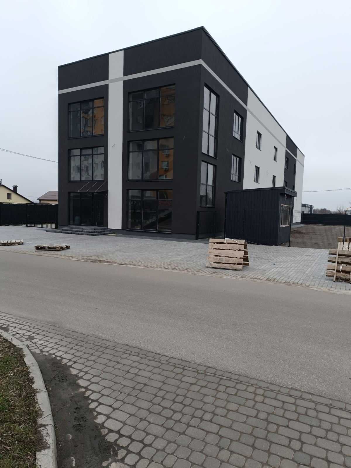 Обʼєкт нерухомості: ПЛОЩА - 400 м², ЦІНА - 3 372 $
, Замостянський — HUBTRUST, Вінниця