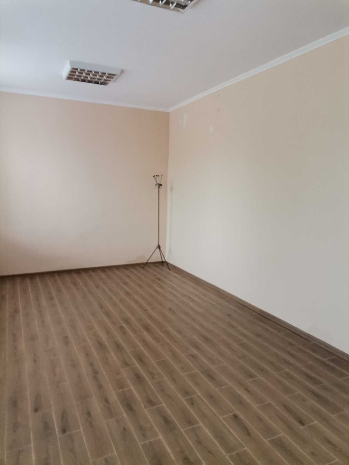 ПЛОЩА - 26 м², ЦІНА - 175 $
, Замостянський