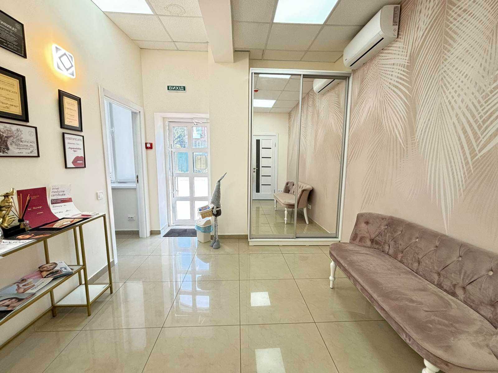 ПЛОЩА - 47 м², ЦІНА - 103 000 $
, Ленінський