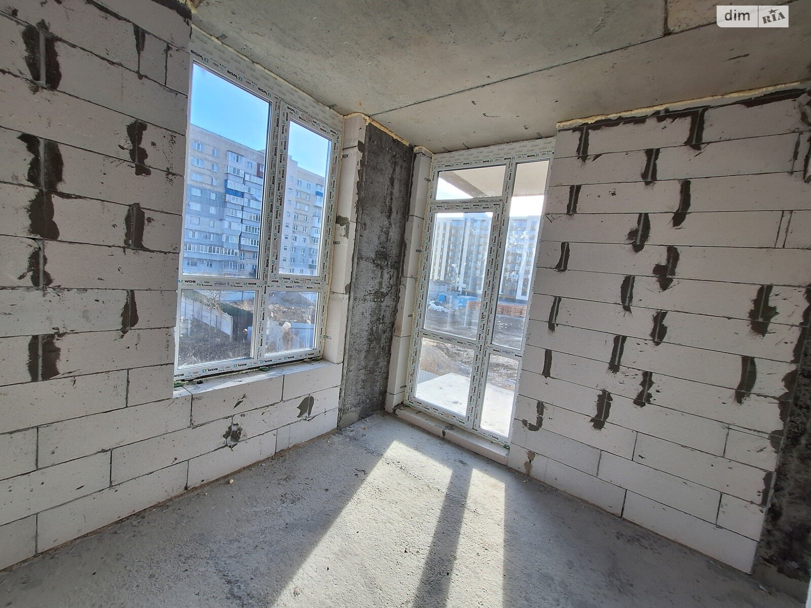 1 КІМ. КВАРТИРА, ПЛОЩА - 30.7 м², ЦІНА - 25 500 $
, вул. Сергія Зулінського