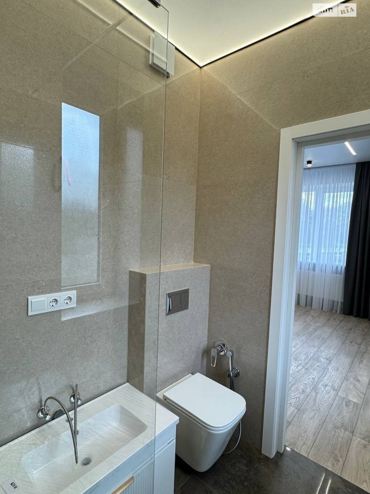Обʼєкт нерухомості: 4 КІМ. БУДИНОК, ПЛОЩА - 150 м², ЦІНА - 175 000 $
 — HUBTRUST, Вінниця