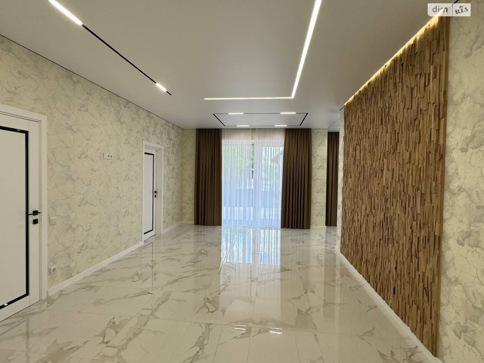 Обʼєкт нерухомості: 4 КІМ. БУДИНОК, ПЛОЩА - 150 м², ЦІНА - 175 000 $
 — HUBTRUST, Вінниця