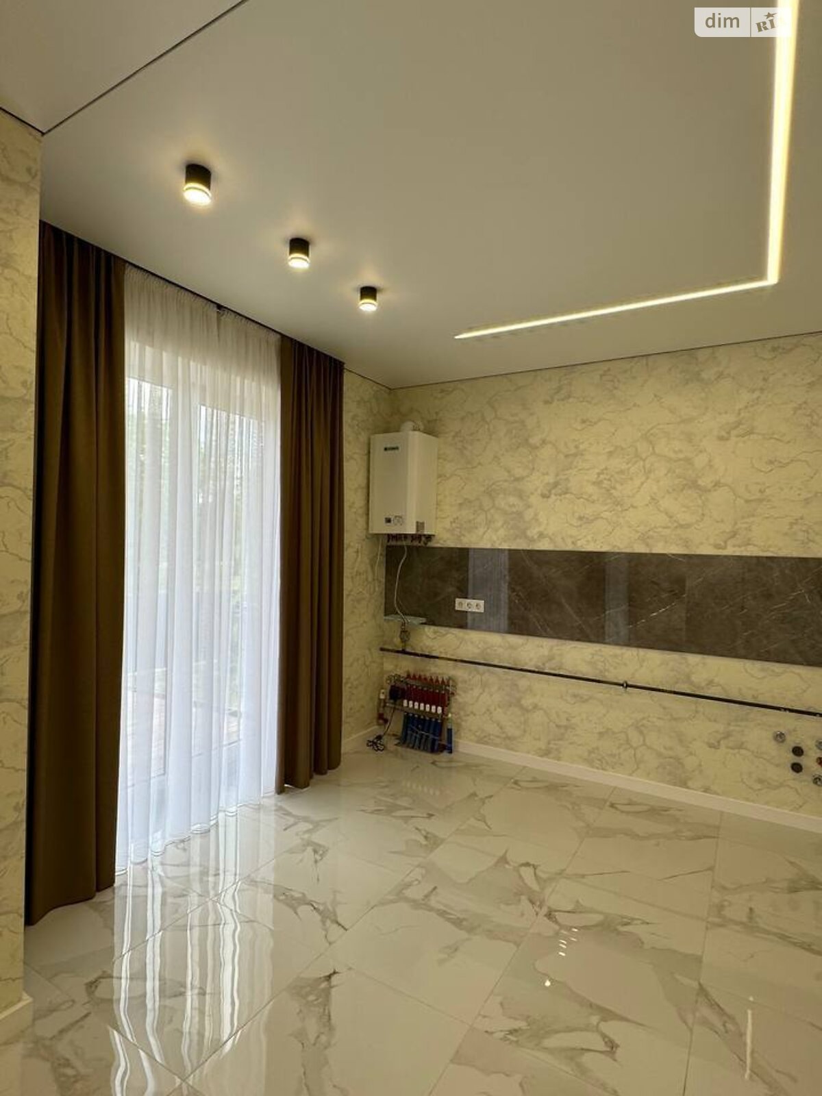 Обʼєкт нерухомості: 4 КІМ. БУДИНОК, ПЛОЩА - 150 м², ЦІНА - 175 000 $
 — HUBTRUST, Вінниця