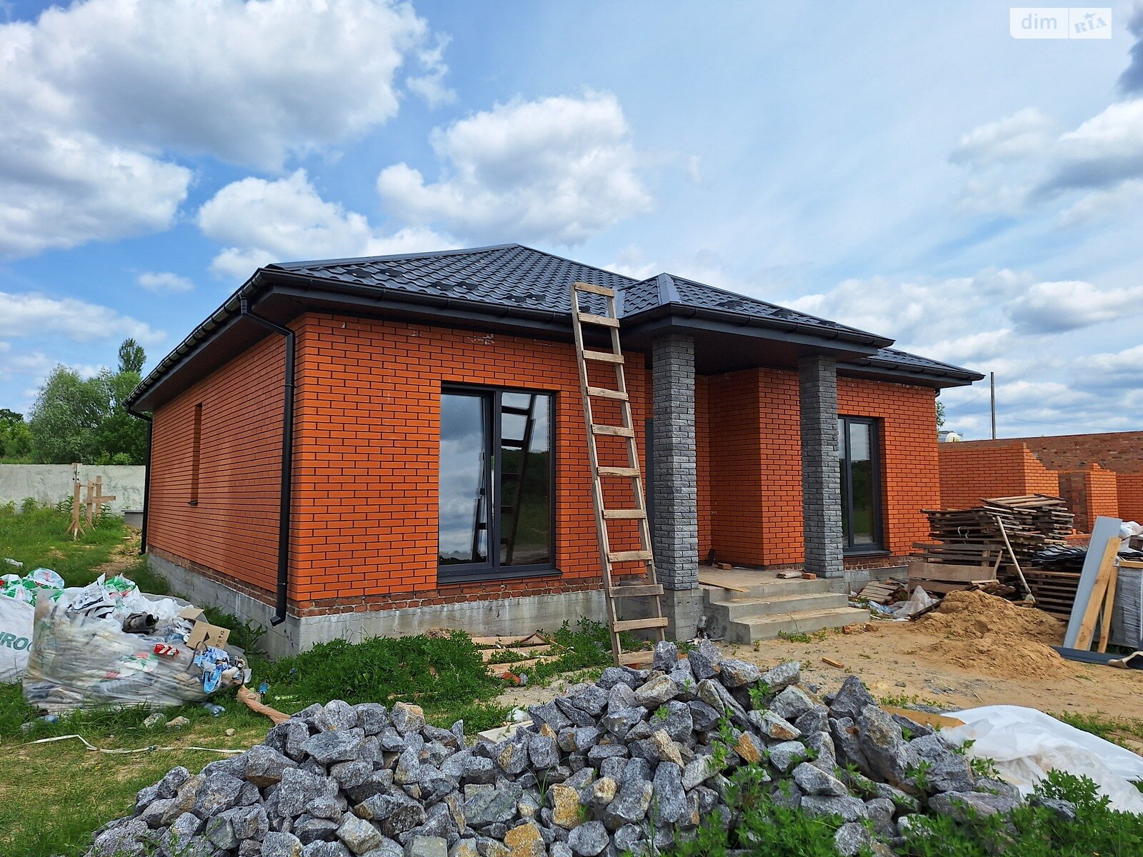 3 КІМ. БУДИНОК, ПЛОЩА - 97 м², ЦІНА - 82 000 $
, вул. Квітки Цісик