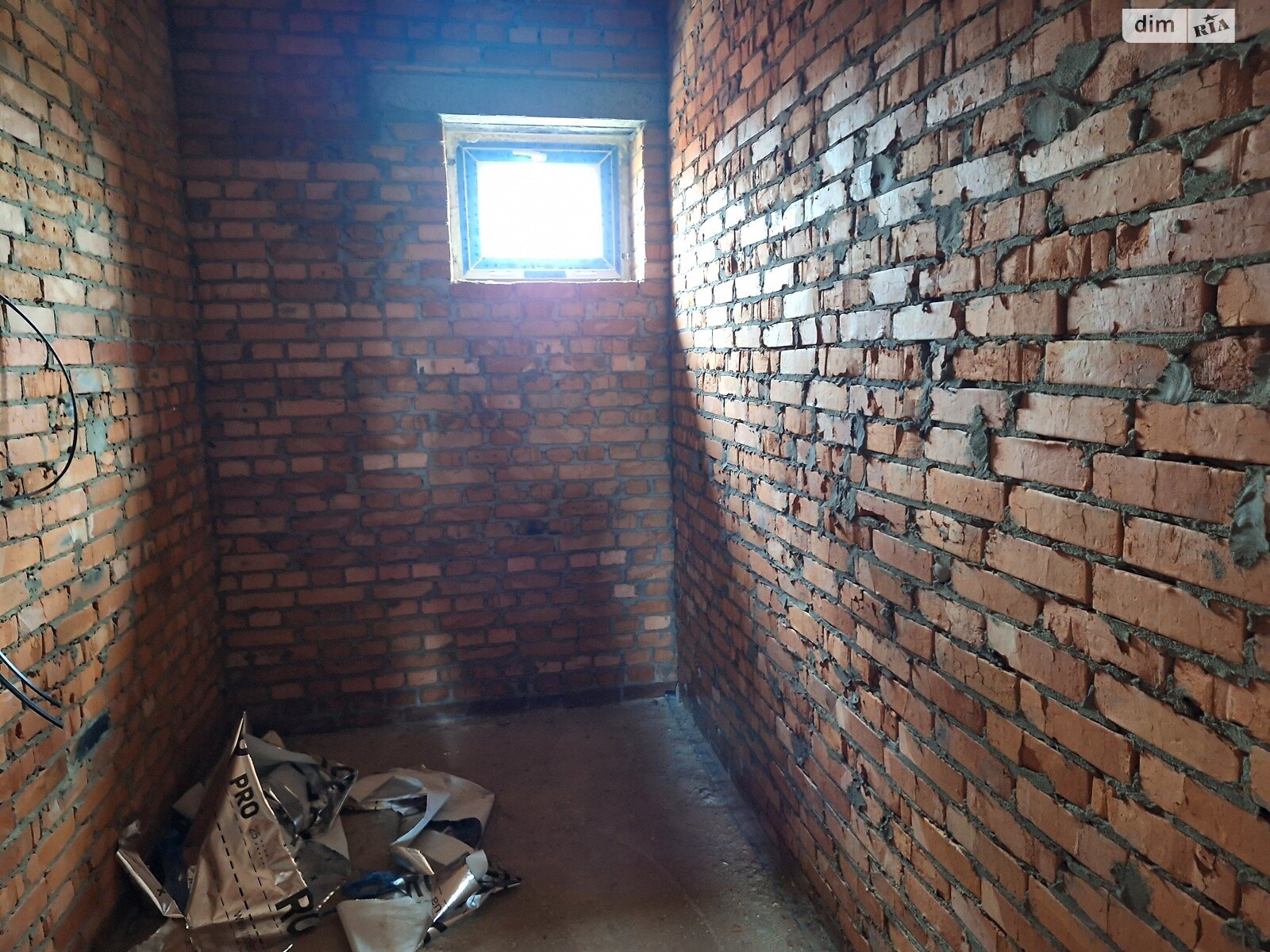 Обʼєкт нерухомості: 3 КІМ. БУДИНОК, ПЛОЩА - 97 м², ЦІНА - 82 000 $
, вул. Квітки Цісик — HUBTRUST, Вінниця