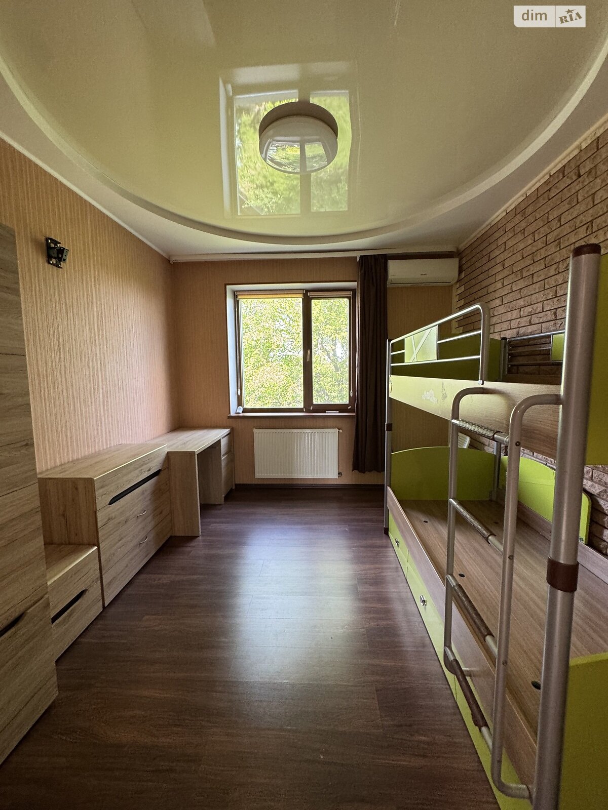 Обʼєкт нерухомості: 5 КІМ. БУДИНОК, ПЛОЩА - 290 м², ЦІНА - 160 000 $
, 2-й пров. Маріупольський(Московський) — HUBTRUST, Вінниця