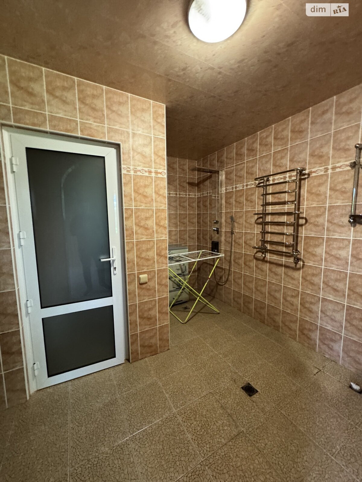 Обʼєкт нерухомості: 5 КІМ. БУДИНОК, ПЛОЩА - 290 м², ЦІНА - 160 000 $
, 2-й пров. Маріупольський(Московський) — HUBTRUST, Вінниця