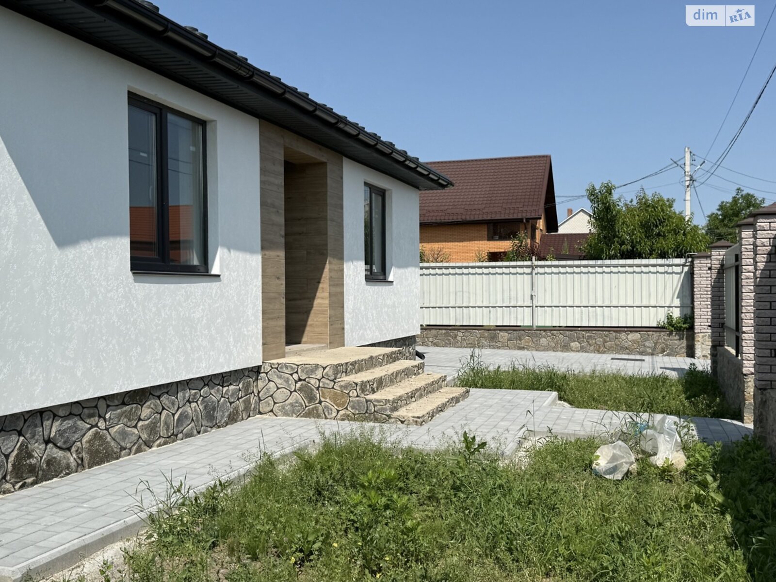 3 КІМ. БУДИНОК, ПЛОЩА - 130 м², ЦІНА - 110 000 $

