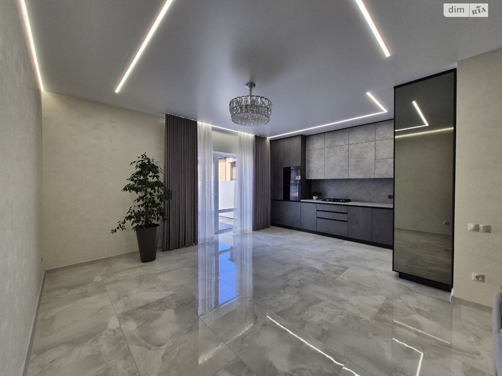 Обʼєкт нерухомості: 3 КІМ. ТАУНХАУС, ПЛОЩА - 103 м², ЦІНА - 125 000 $
 — HUBTRUST, Вінниця