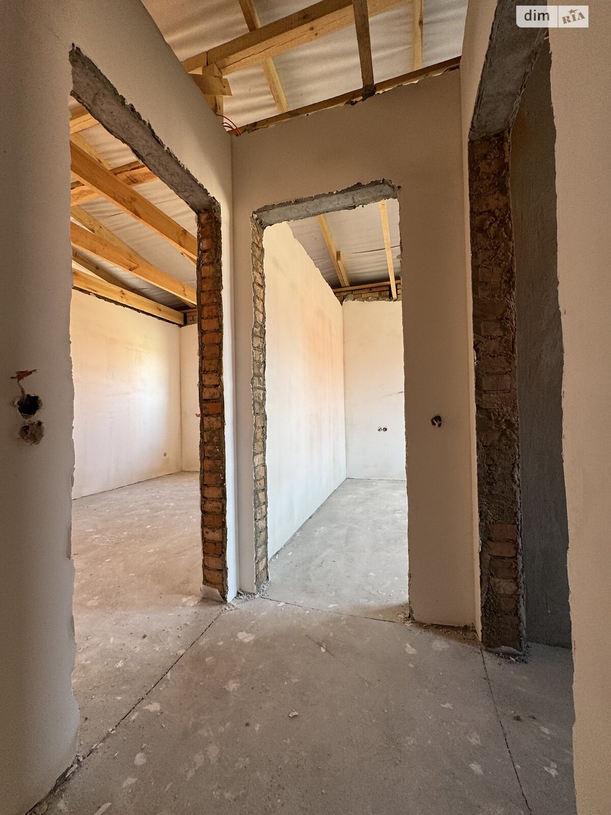Обʼєкт нерухомості: 2 КІМ. ТАУНХАУС, ПЛОЩА - 72 м², ЦІНА - 58 000 $
, вул. Княгині Ольги — HUBTRUST, Вінниця