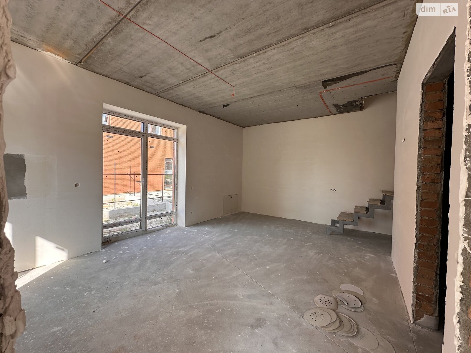 Обʼєкт нерухомості: 2 КІМ. ТАУНХАУС, ПЛОЩА - 70 м², ЦІНА - 58 000 $
, вул. Дружби — HUBTRUST, Вінниця