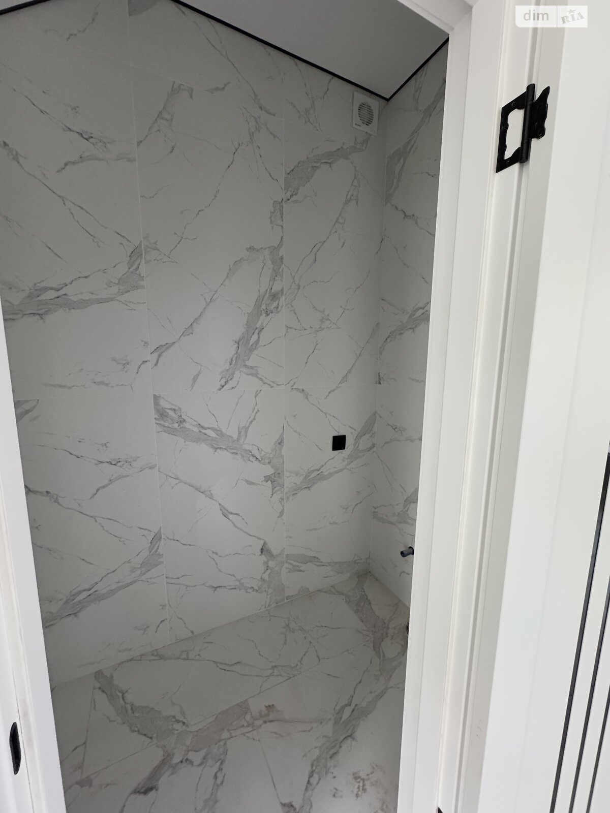 Обʼєкт нерухомості: 2 КІМ. ТАУНХАУС, ПЛОЩА - 70 м², ЦІНА - 73 000 $
 — HUBTRUST, Вінниця