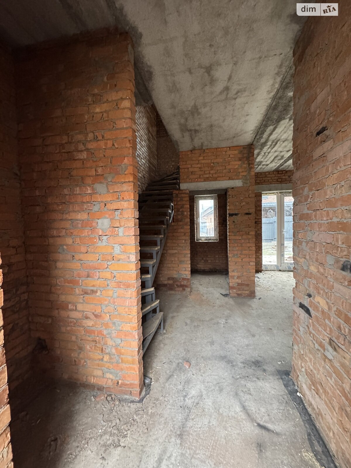 Обʼєкт нерухомості: 2 КІМ. ТАУНХАУС, ПЛОЩА - 76 м², ЦІНА - 62 000 $
 — HUBTRUST, Вінниця