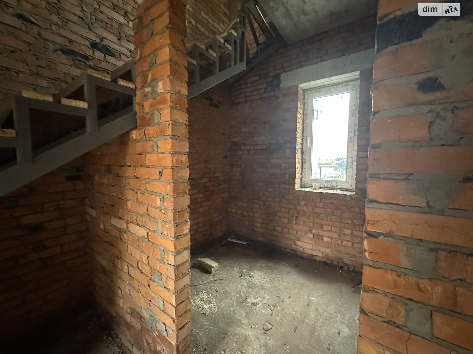 Обʼєкт нерухомості: 2 КІМ. ТАУНХАУС, ПЛОЩА - 76 м², ЦІНА - 62 000 $
 — HUBTRUST, Вінниця