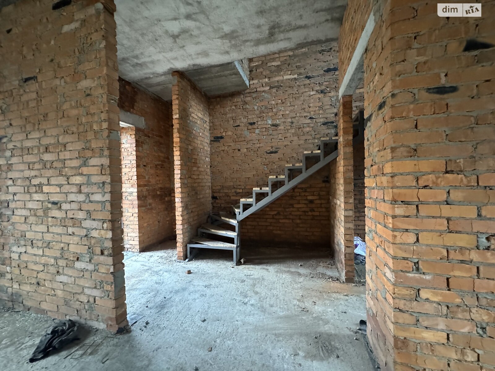 Обʼєкт нерухомості: 2 КІМ. ТАУНХАУС, ПЛОЩА - 76 м², ЦІНА - 62 000 $
 — HUBTRUST, Вінниця