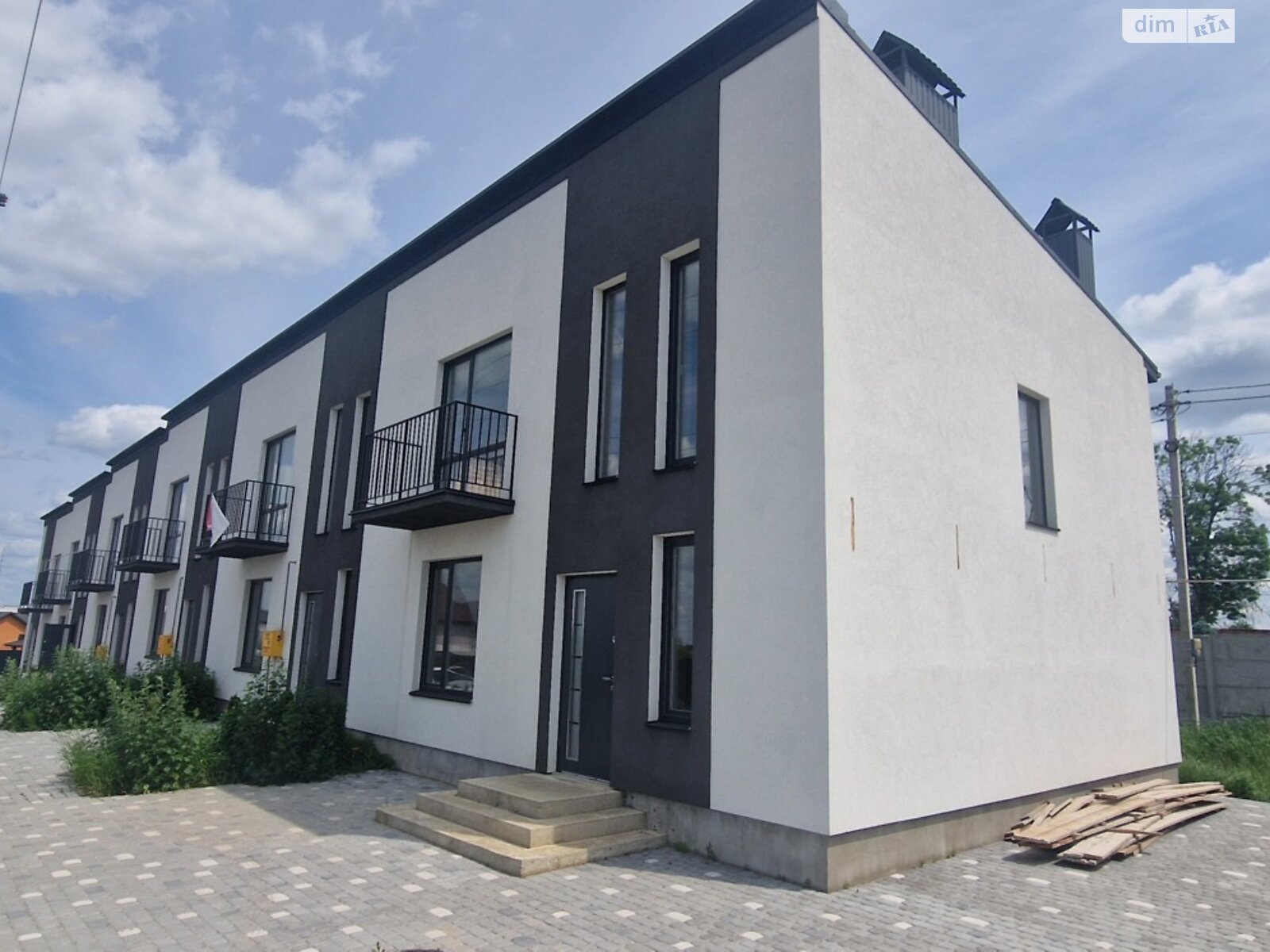 Обʼєкт нерухомості: 4 КІМ. ТАУНХАУС, ПЛОЩА - 110 м², ЦІНА - 63 000 $
 — HUBTRUST, Вінниця